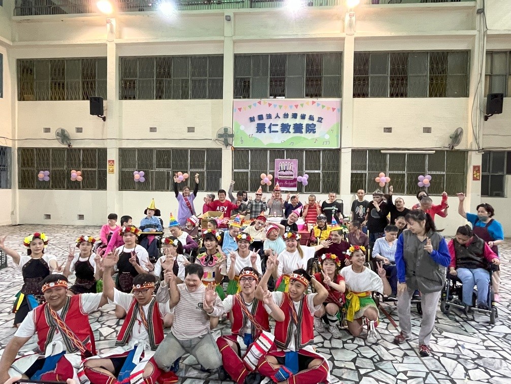 治平高中原舞社-慶生活動🎂🎈(標題圖檔)